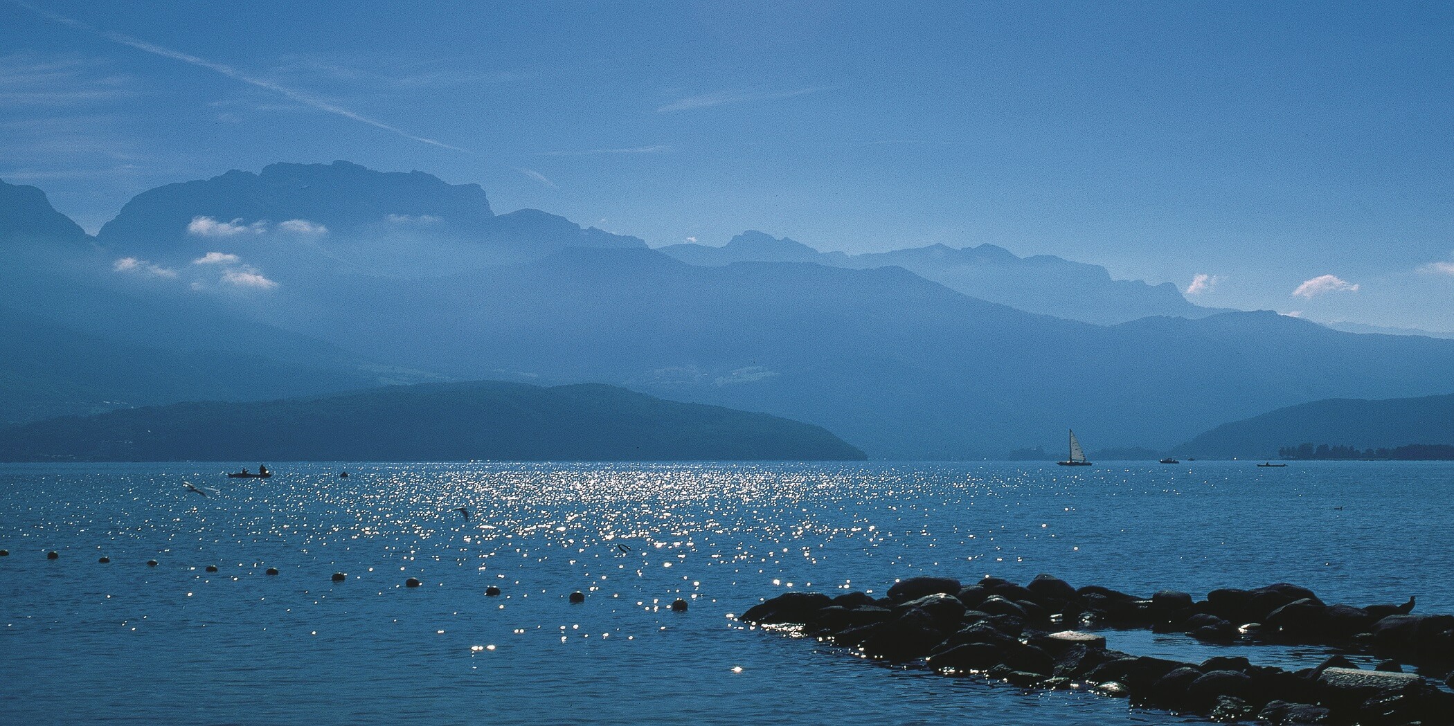 Lac d'Annecy - activités nautiques lors de vos vacances