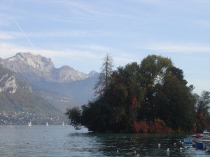 L’île des Cygnes du lac d’Annecy