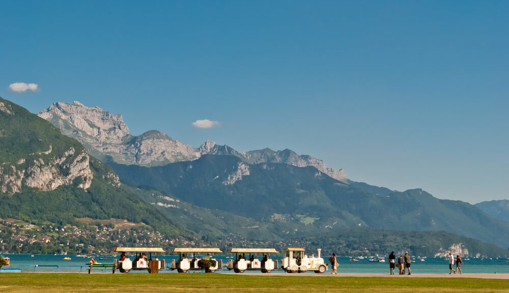 annecy train touristique