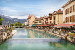 bus panoramique annecy